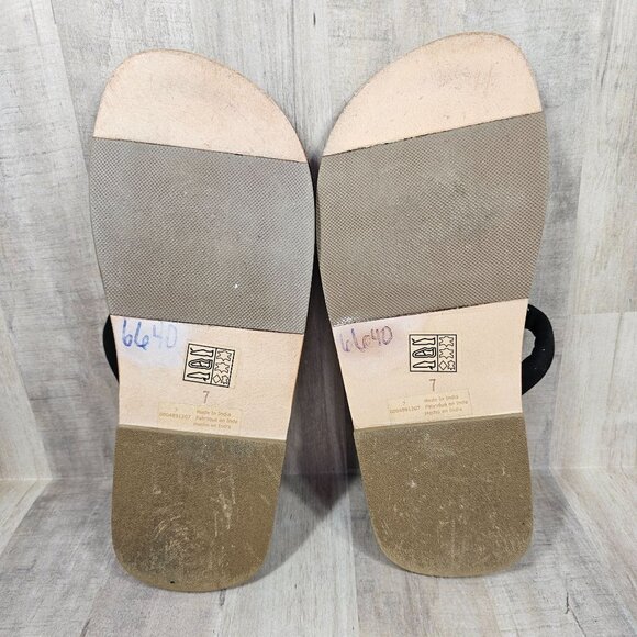 Free People Hadden Sandals Womans Size 7 Black Suede Slip On - Picture 7 of 8